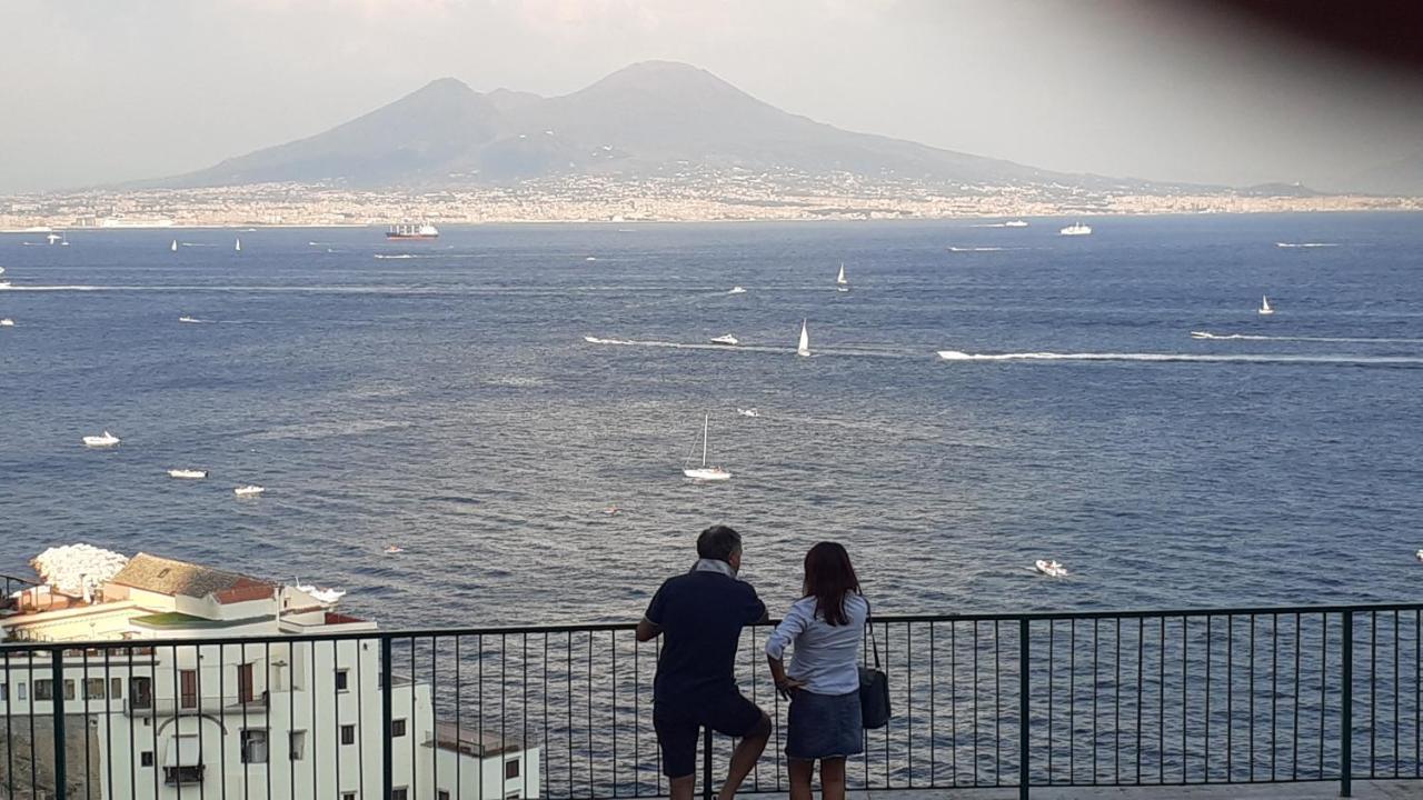 La Dependance Di Marcello Napoli Centro Hotel Luaran gambar